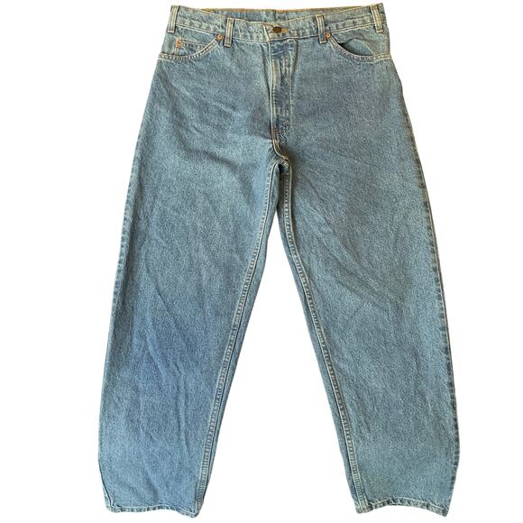 Levi’s Men Jeans 550 size W36 x L30 Blue Mid Rise Straight Leg Vintage Style - Picture 1 of 10